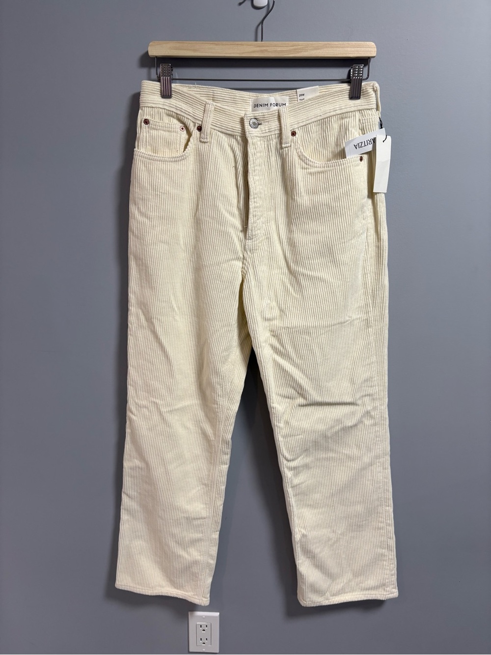 Aritzia - Denim Forum Arlo Hi-Rise Straight Pants